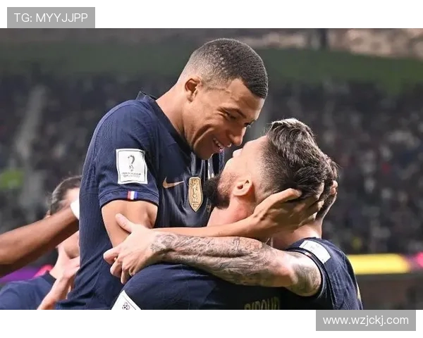 姆巴佩领衔法国队冲击世界杯冠军展现超凡实力与团队精神